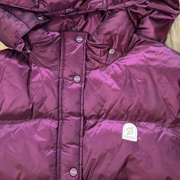 Peloton Fabric Block Puffer - Picture 2 of 5